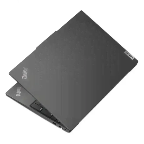 Ноутбук Lenovo ThinkPad E16 G1 16" black (21JN009KRT)-3